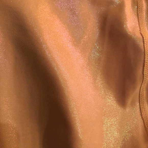 Carbon38 NWOT high rise shine full length leggings iridescent champagne pink - Picture 6 of 9